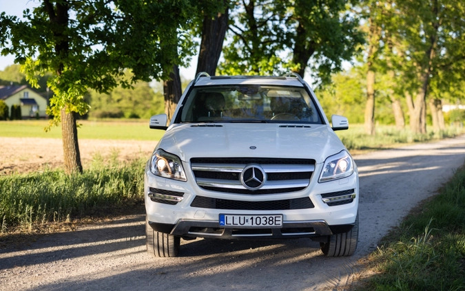 Mercedes-Benz GL cena 157500 przebieg: 102141, rok produkcji 2016 z Szklarska Poręba małe 436